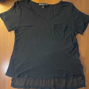 Elizabeth & James, Black T-Shirt with Pocket, Size S